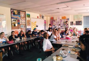 Many lunches were left uneaten as the conversation intensified. (Photo courtesy of Judith Perez-Caro) 