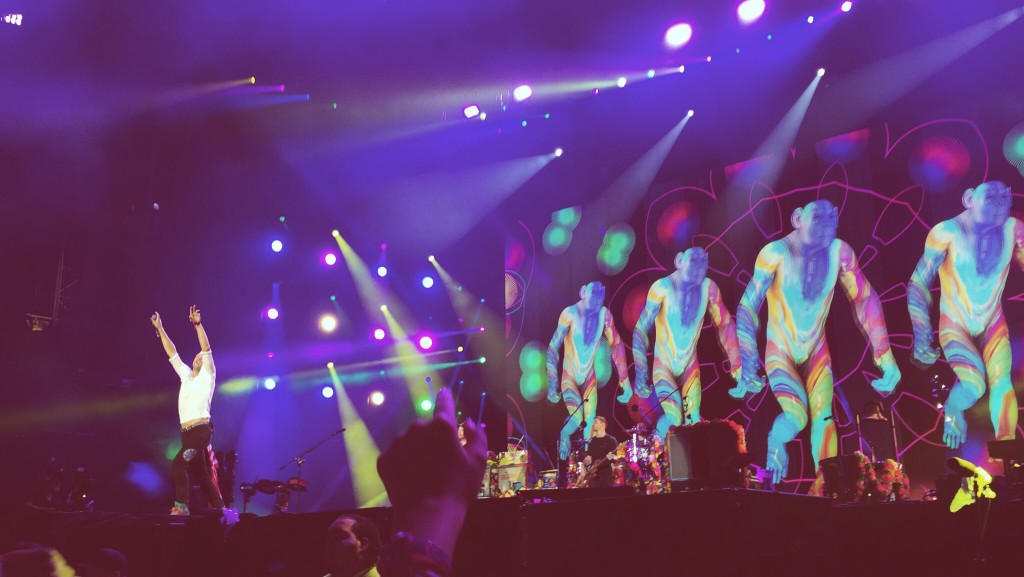 Coldplay performs at Made in America.